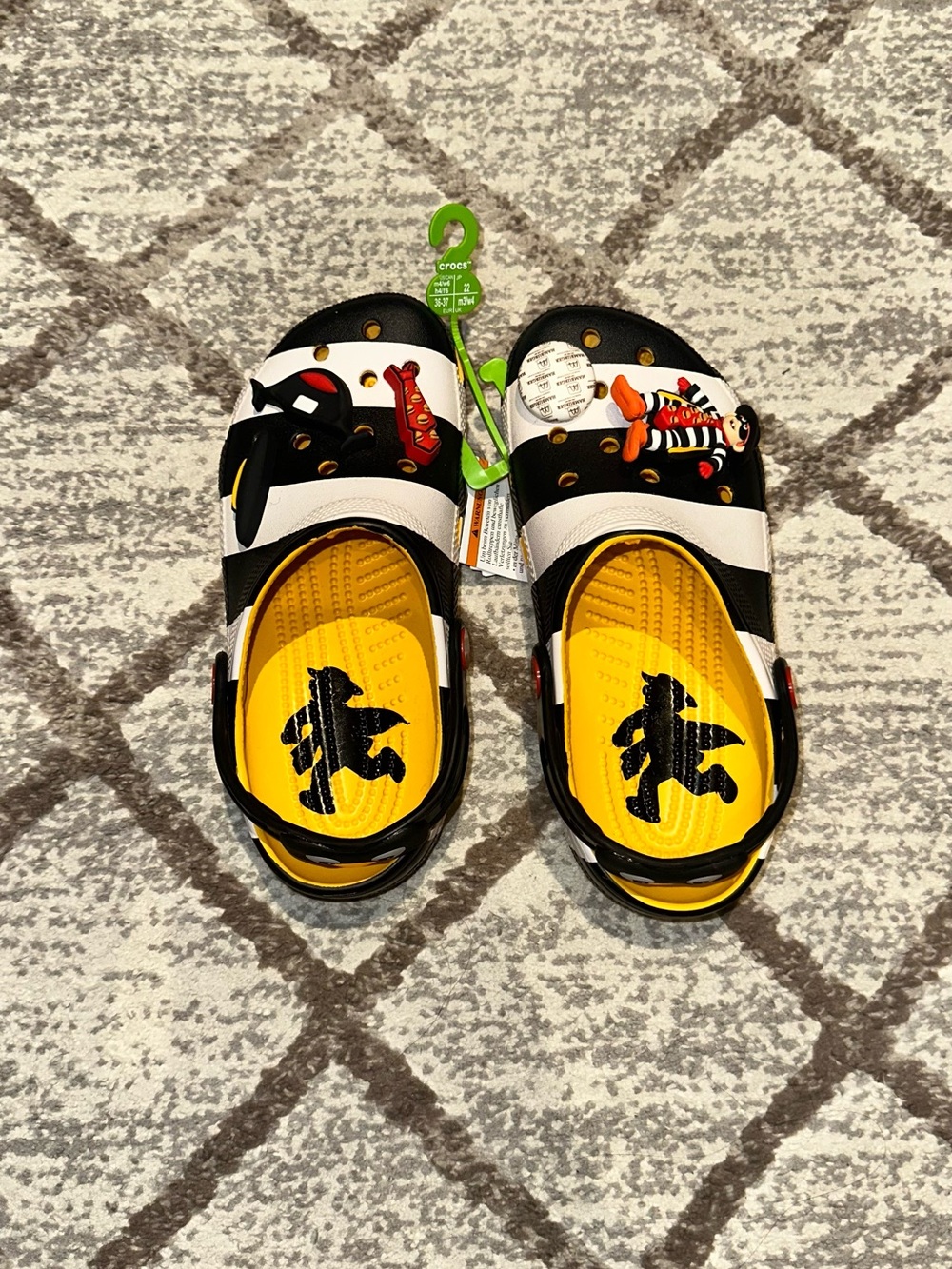 CROCS Kids HAMBIURGLAR Character Clogs